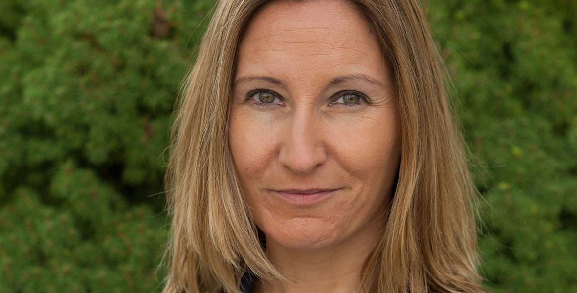 La Dra. Ana Pardo, galardonada en los V Premios Jóvenes Investigadores de la Fundación AstraZeneca