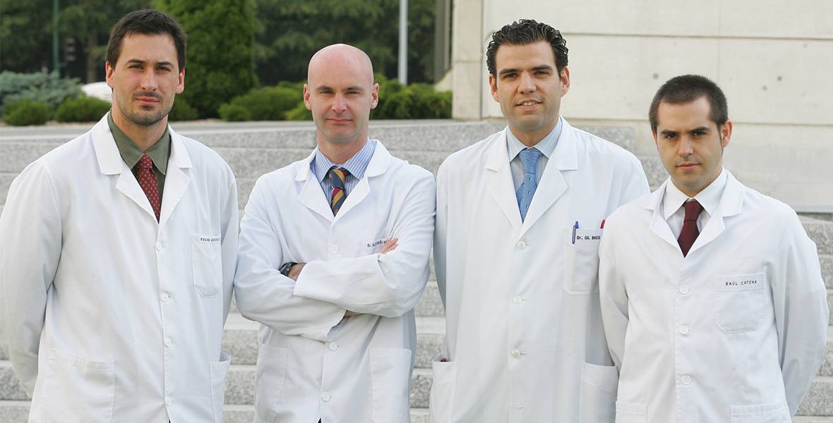 Científicos hallan 5 genes implicados en metástasis de tumores de mama a pulmón 'Oncogene' publica la investigación en animales realizada por un equipo conjunto del CIMA, la Clínica Universitaria, Georgetown y los NIH
