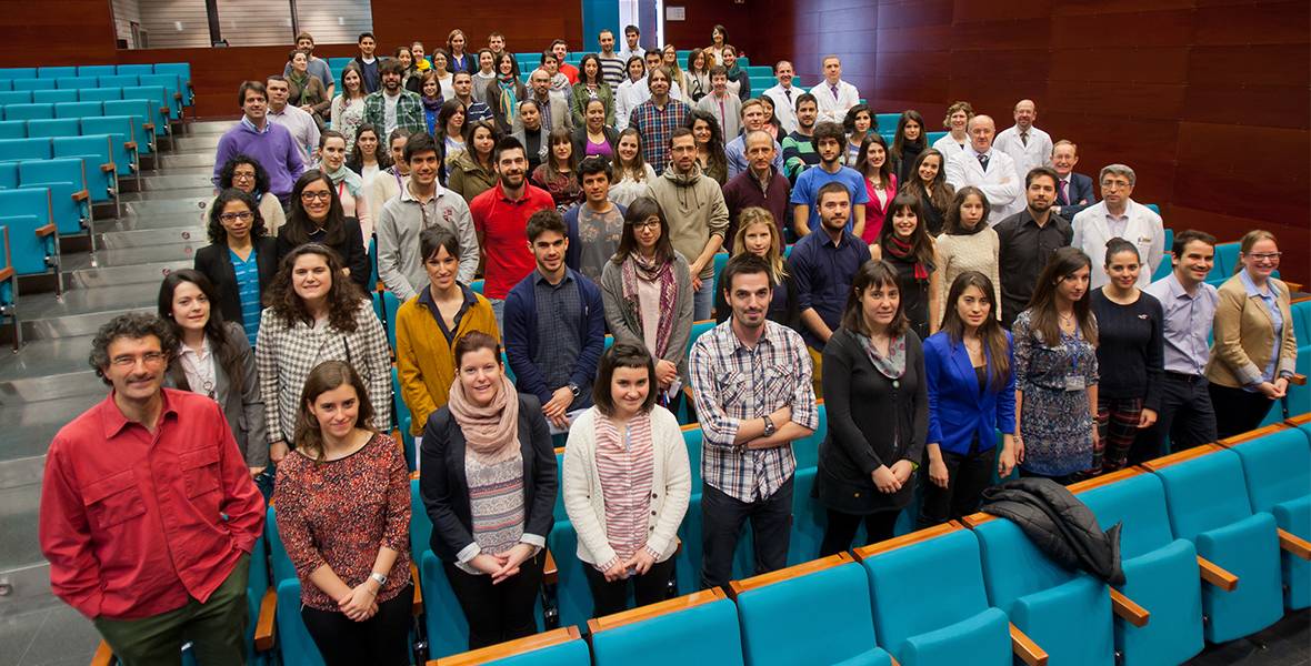 Más de 100 participantes en la VIII Jornada de Investigación en Ciencias Experimentales y de la Salud En el evento se reunieron investigadores de las facultades de Ciencias, Enfermería, Farmacia, Medicina y del Centro de Investigación Médica Aplicada