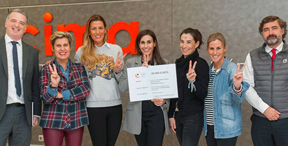 La Fundación ‘El sueño de Vicky’ renueva su colaboración con la investigación del Cima en tumores cerebrales infantiles