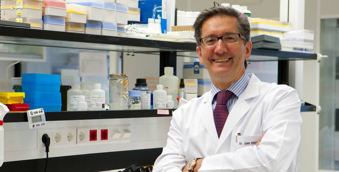 dr-san-miugel-premio-bob-pinedo El Dr. Jesús San Miguel, director médico de la Clínica Universidad de Navarra, recibe el Academy Bob Pinedo Cancer Care Award 2020.
